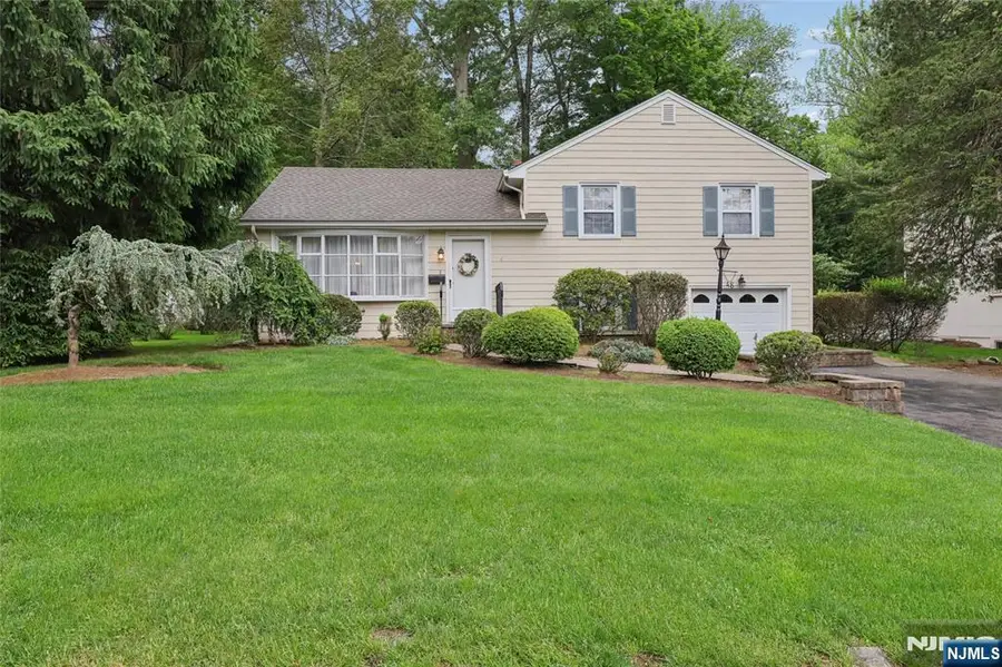 48 Rutgers Street, Closter, NJ 07624 - #2