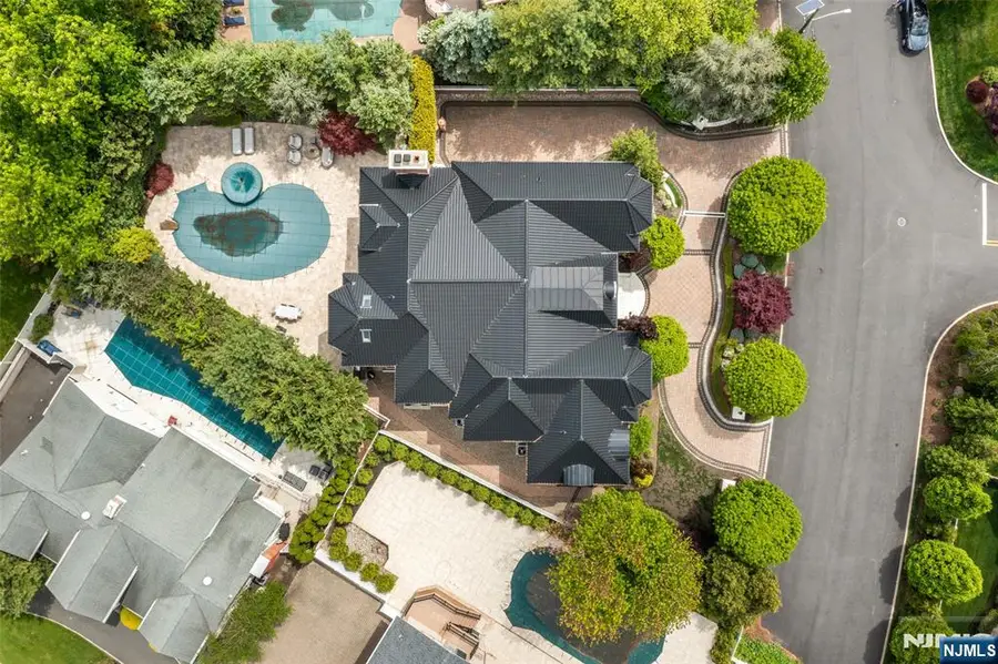 675 Summit Street, Englewood Cliffs, NJ 07632 - #2