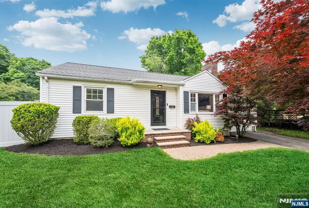 419 Wyckoff Avenue, Ramsey, NJ 07446 - #1