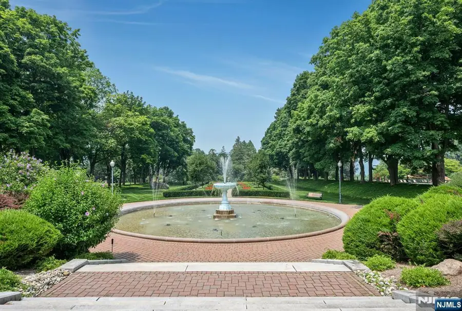 3405 Rio Vista Drive 3405, Mahwah, NJ 07430 - #2