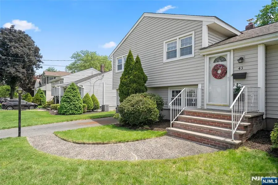 43 Woodvale Road, Glen Rock, NJ 07452 - #3