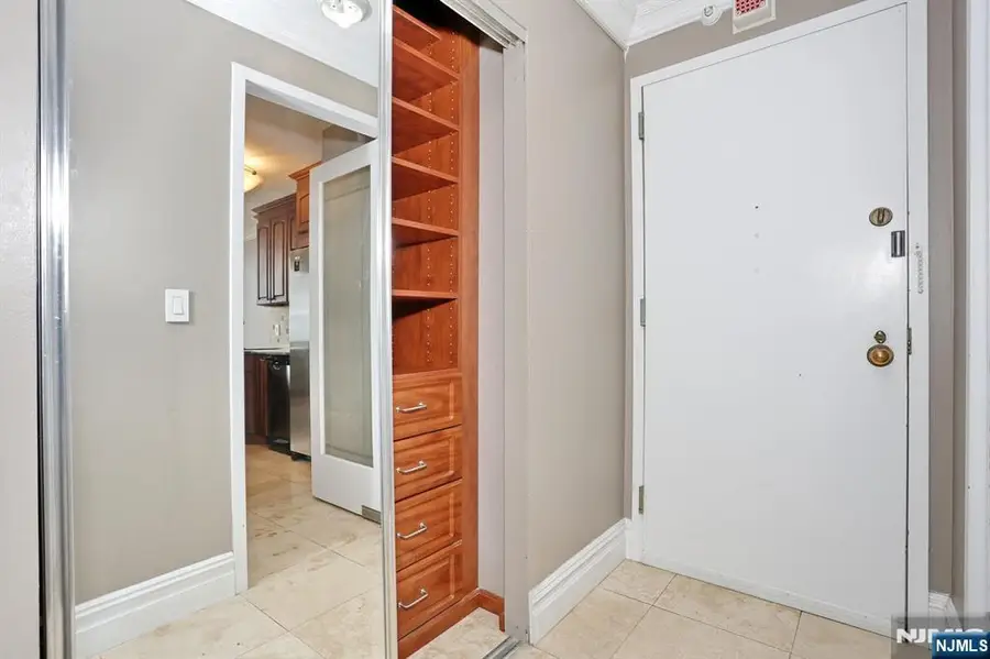 200 Old Palisade Road 15C, Fort Lee, NJ 07024 - #3