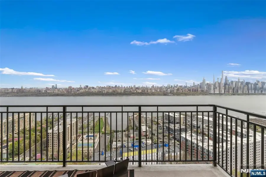 7855 Boulevard East 19G, North Bergen, NJ 07047 - #2