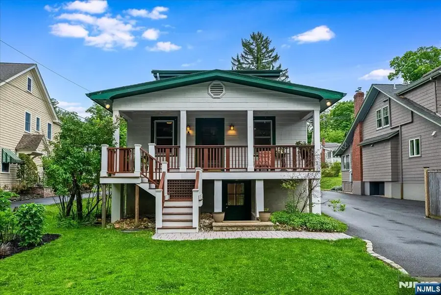 74 Park Avenue, Verona, NJ 07044 - #2