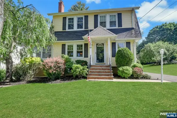 69 Highland Avenue, Midland Park, NJ 07432