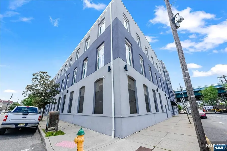308-310 Passaic Avenue 402, Harrison, NJ 07032 - #2