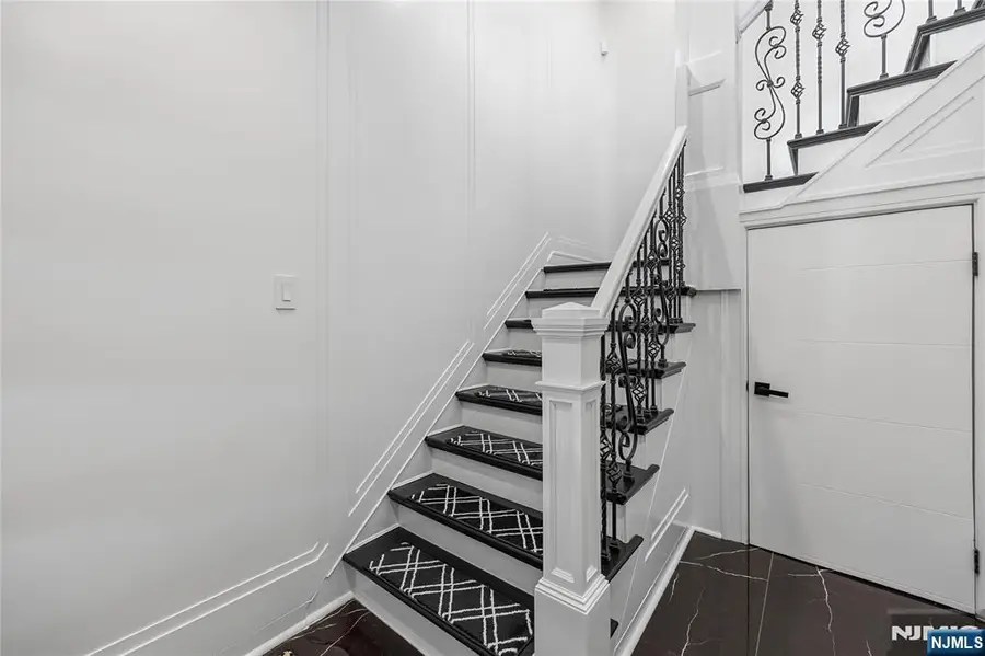1080 River Road, Edgewater, NJ 07020 - #3