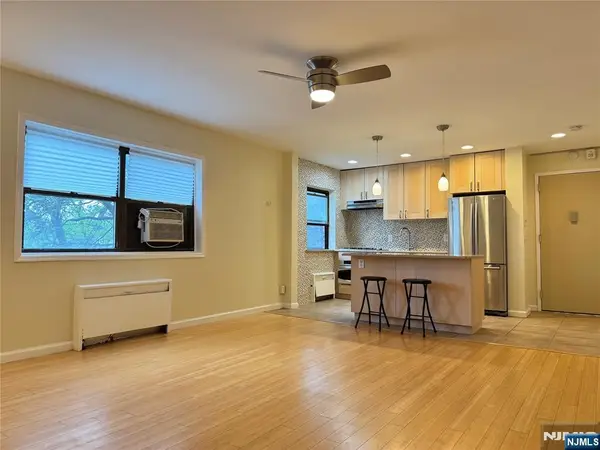 3001 Edwin Avenue 4A, Fort Lee, NJ 07024