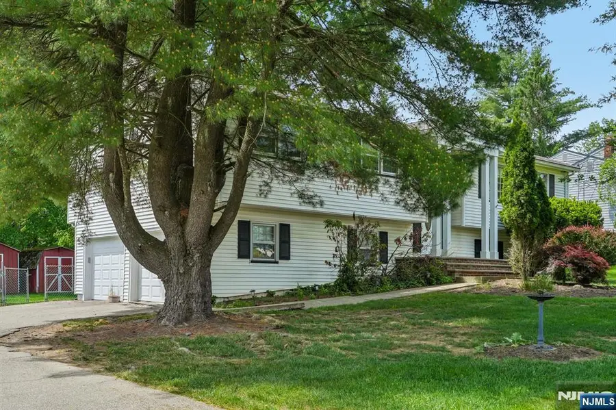 22 Marlton Drive, Wayne, NJ 07470 - #3
