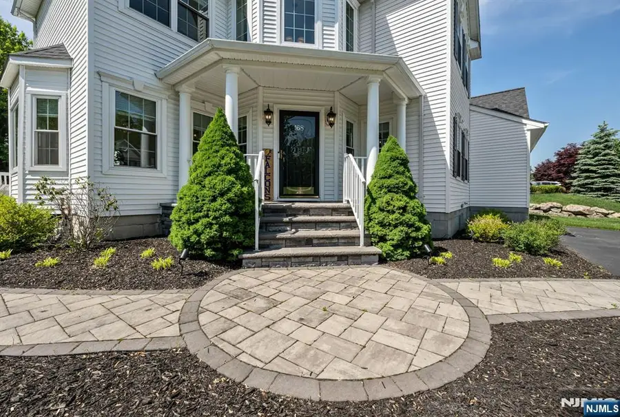 168 Tanglewood Pass, Lake Hopatcong, NJ 07849 - #2