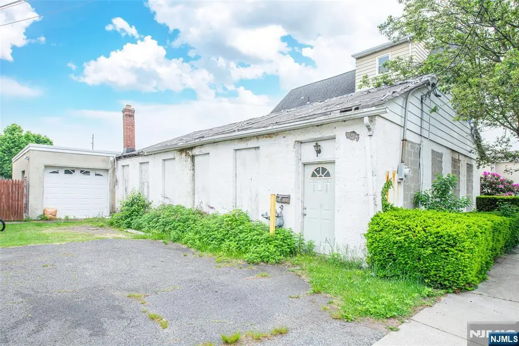 84 Locust Avenue, Wallington, NJ 07057 - #1