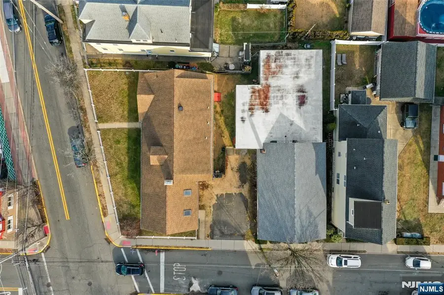 84 Locust Avenue, Wallington, NJ 07057 - #3