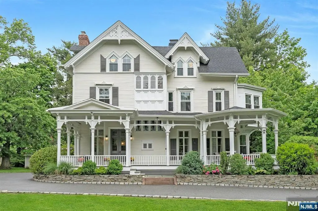 42 Llewellyn Road, Montclair, NJ 07042 - #1