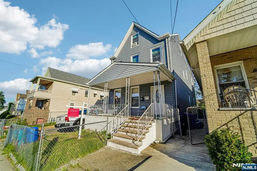 70 Genessee Avenue, Paterson, NJ 07503 - #3