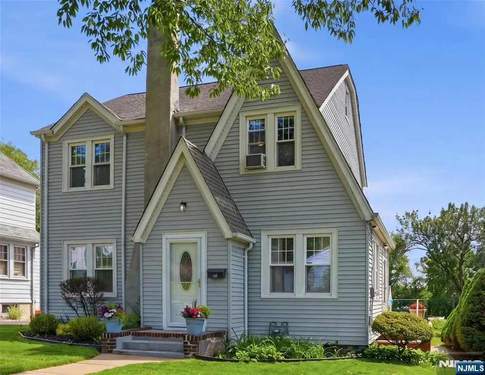88 Lindbergh Boulevard, Teaneck, NJ 07666 - #1