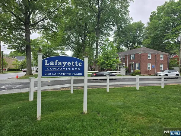 230 Lafayette Place 3D, Englewood, NJ 07631