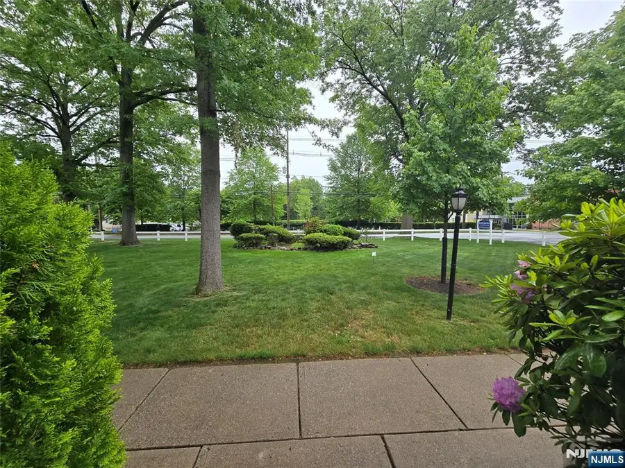 230 Lafayette Place 3D, Englewood, NJ 07631 - #2