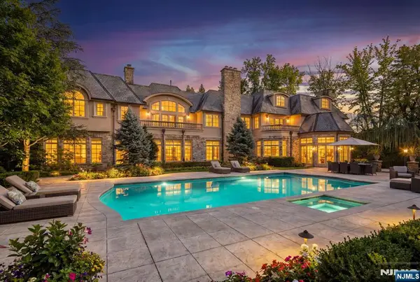11 Elden Drive, Saddle River, NJ 07458