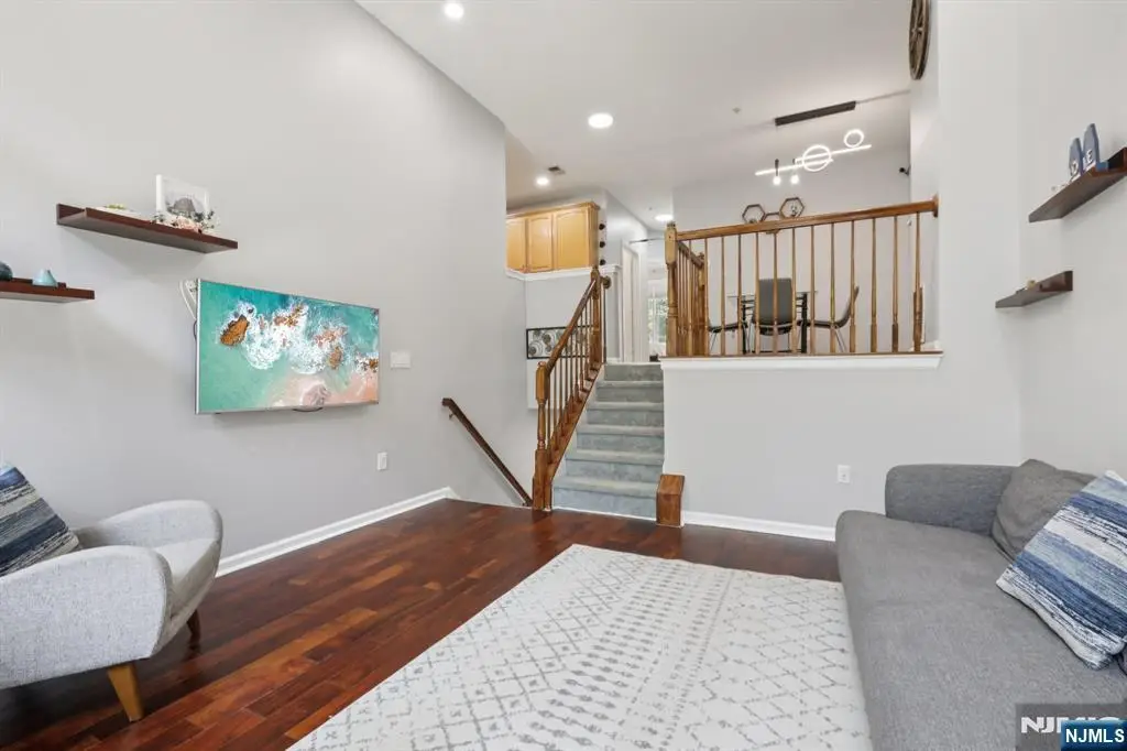 351 Oswego Court 351, West New York, NJ 07093 - #1