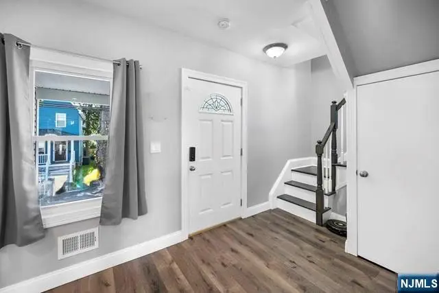 41 S Demarest Avenue, Bergenfield, NJ 07621 - #3