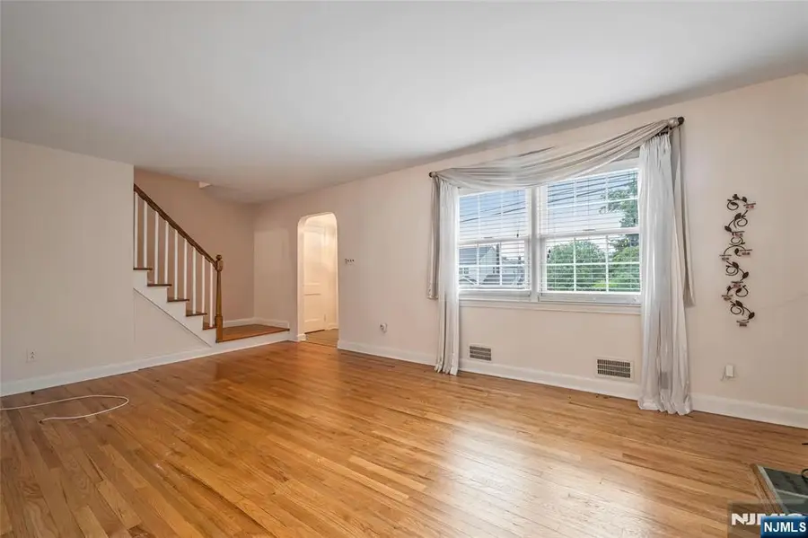 26 Fischer Avenue, Nutley, NJ 07110 - #3