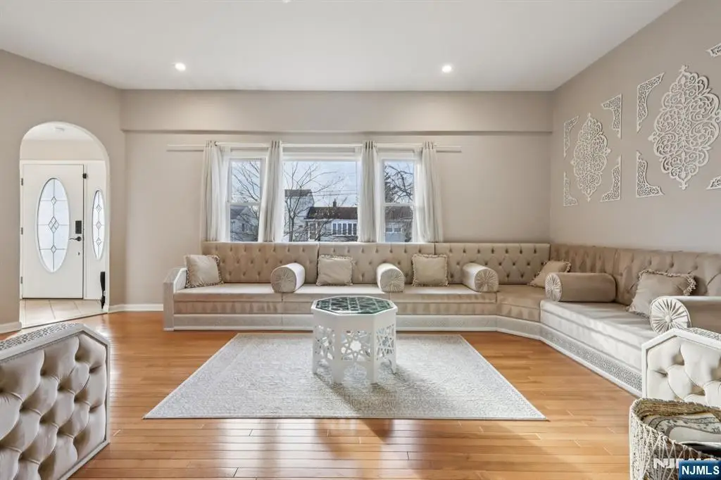 28 George Street, Saddle Brook, NJ 07663 - #1