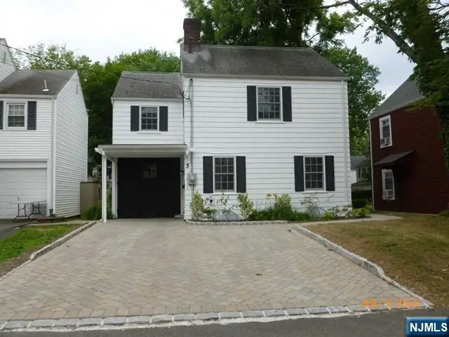 5 Aberdeen Place, Fair Lawn, NJ 07410 - #1