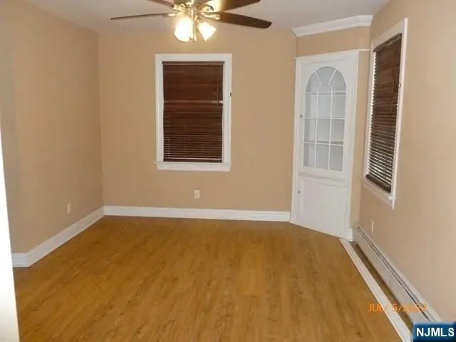 5 Aberdeen Place, Fair Lawn, NJ 07410 - #2