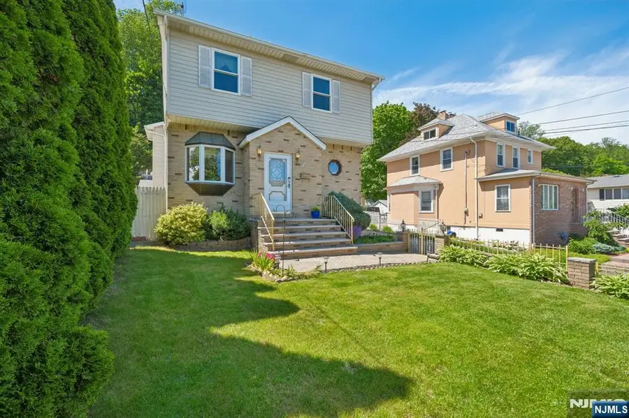 562 Valley Road, Clifton, NJ 07013 - #3