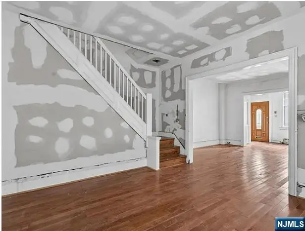 6104 Monitor Place, West New York, NJ 07093 - #3