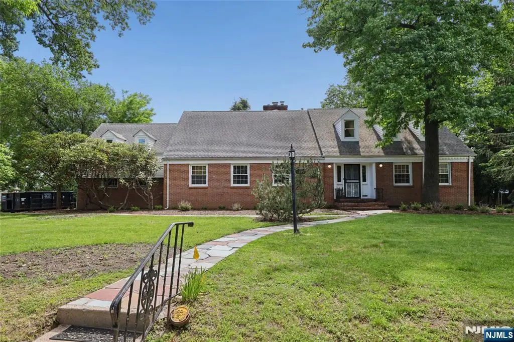 1271 Alicia Avenue, Teaneck, NJ 07666 - #1
