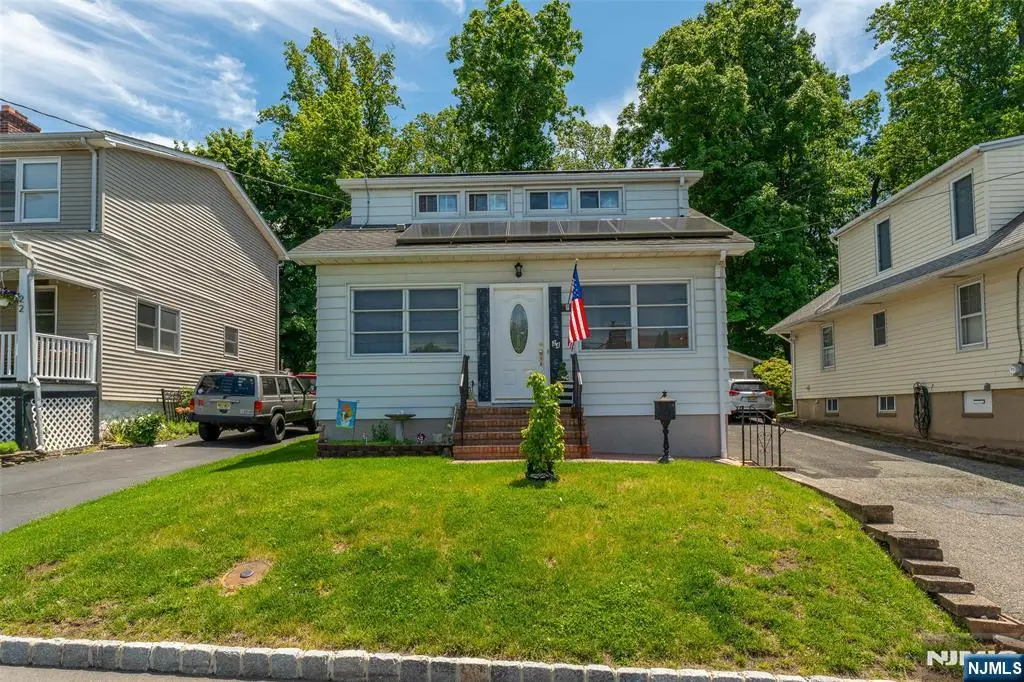 24 Robertson Road, West Orange, NJ 07052 - #1