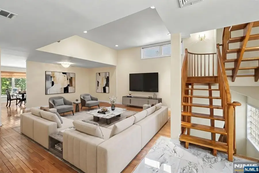 376 Kenwood 9, Englewood, NJ 07631 - #2