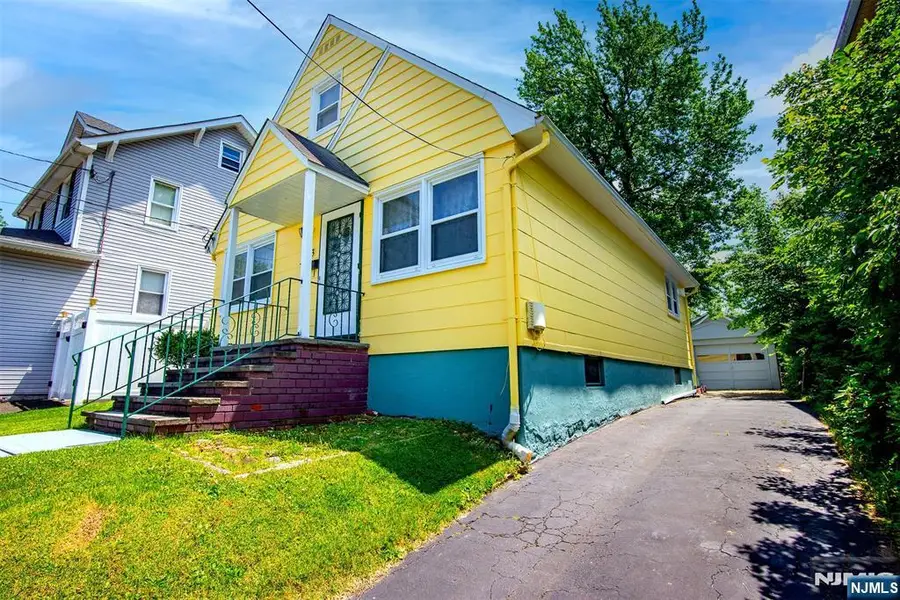 53 Sunnyside Avenue, Dumont, NJ 07628 - #2