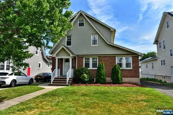 225 Passaic Avenue, Hasbrouck Heights, NJ 07604