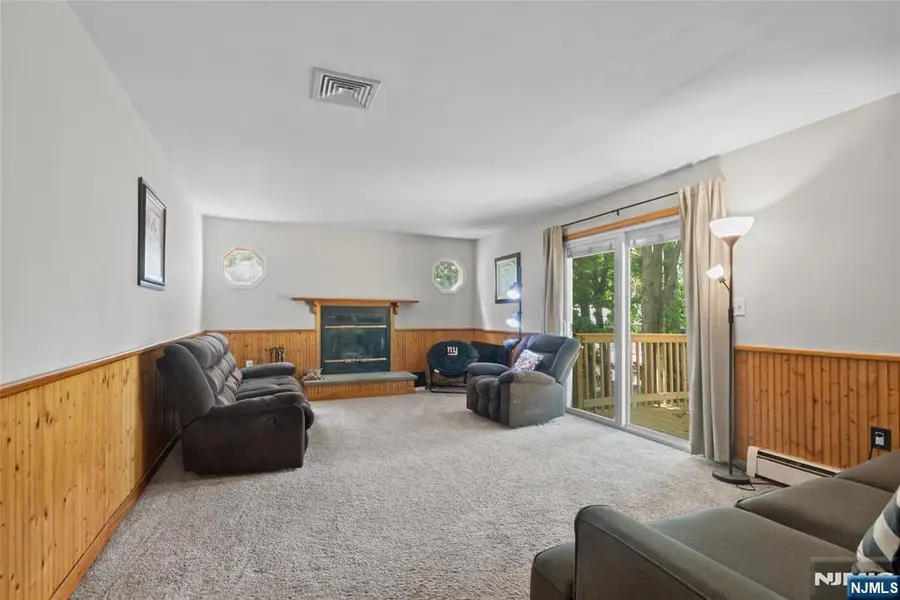 10 Tice Road, Hewitt, NJ 07421 - #3