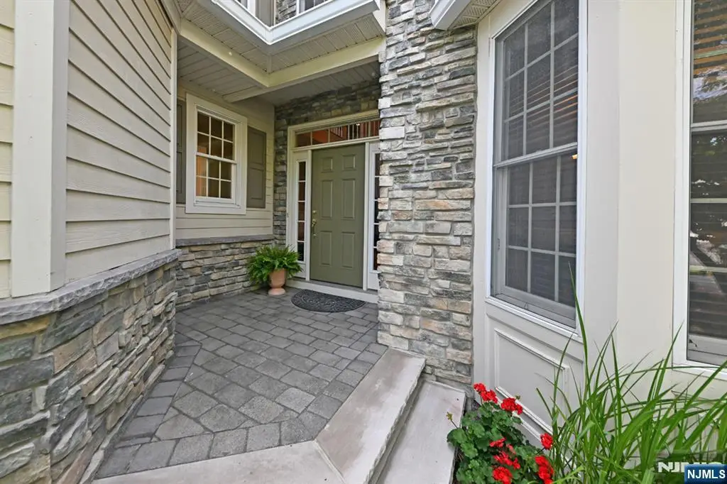 3 Schindler Court, Upper Saddle River, NJ 07458 - #1