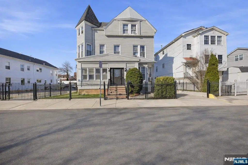 13-15 May Street, Newark, NJ 07104 - #1