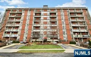 4 Horizon Road G-3, Fort Lee, NJ 07024 - #1