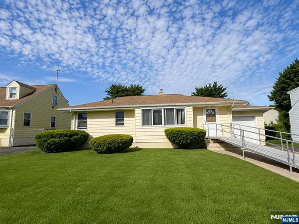 224 Sherwood Avenue, Paterson, NJ 07502