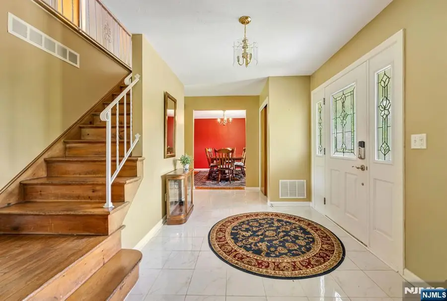 37 Wolfe Drive, Wanaque, NJ 07465 - #3