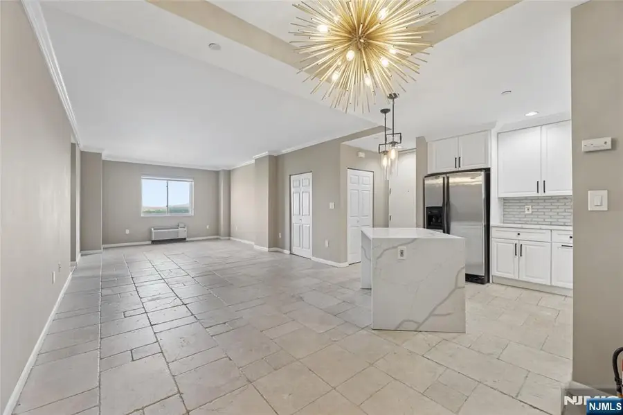 399 11th Street 403, Palisades Park, NJ 07650 - #3