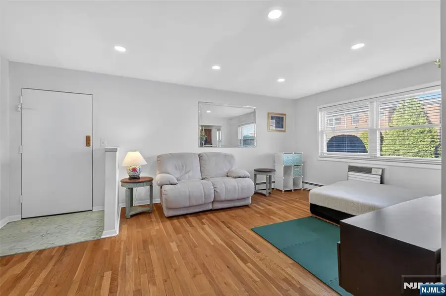 34 Knox Terrace 1A, Wayne, NJ 07470 - #3