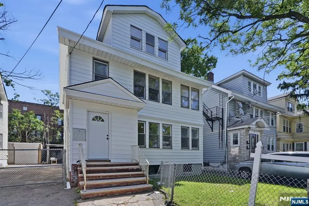 203-205 Hansbury, Newark, NJ 07112 - #1