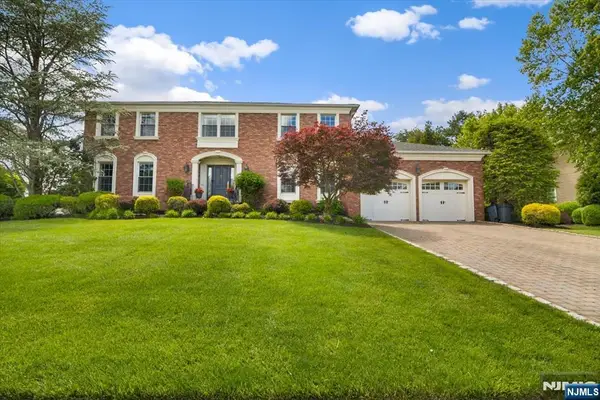 12 Longell Drive, Wayne, NJ 07470