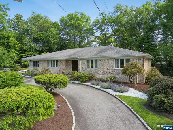 107 Arverne Road, West Orange, NJ 07052