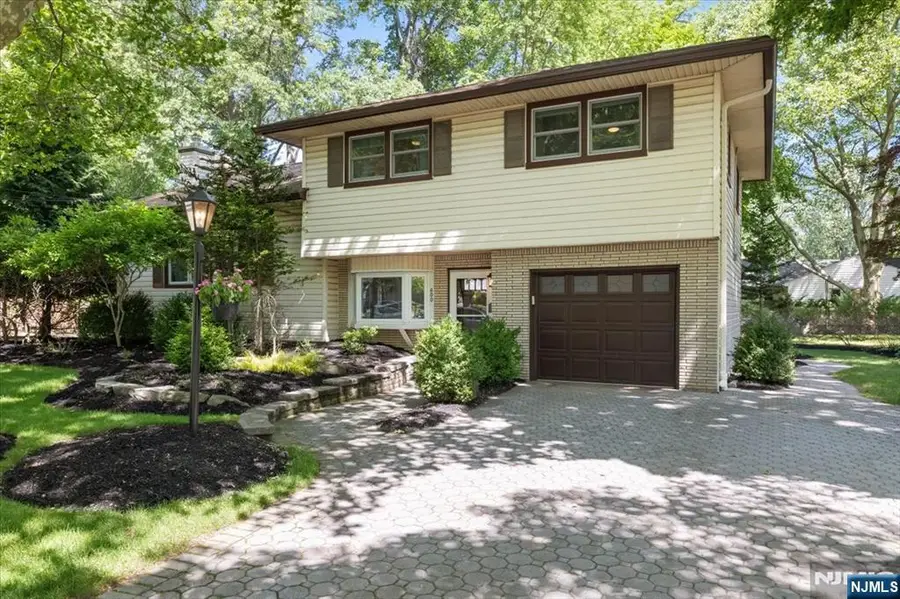 600 Sloat Place, River Vale, NJ 07675 - #2