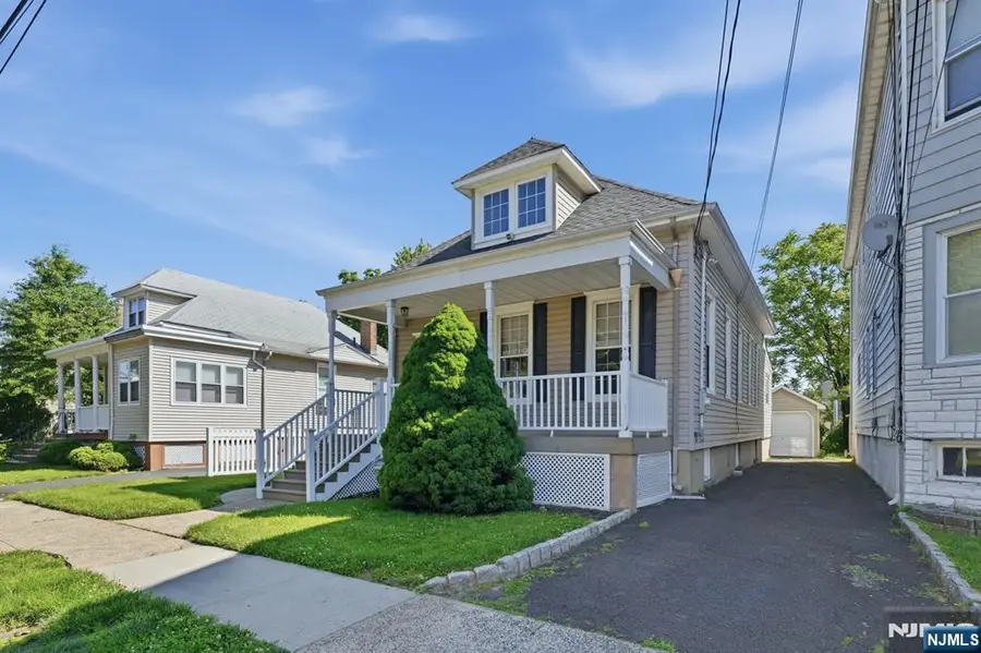 219 Magie Avenue, Roselle Park, NJ 07204 - #2