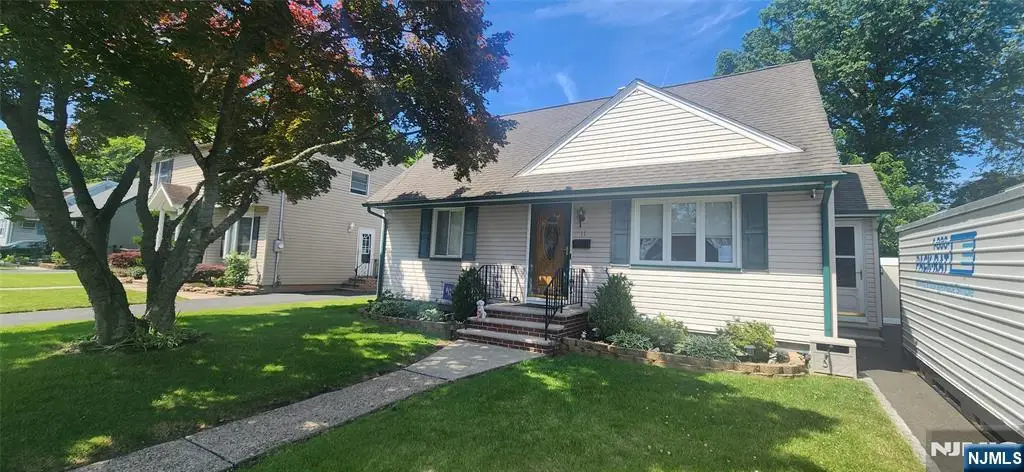 11 Chadwick Drive, Bloomfield, NJ 07003 - #1