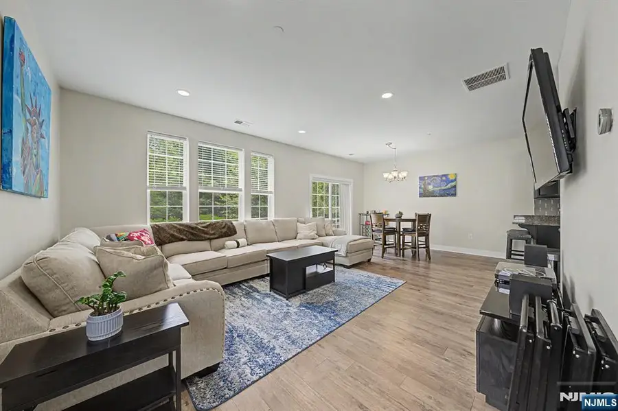 411 Parkview Lane, White Meadow Lake, NJ 07866 - #3